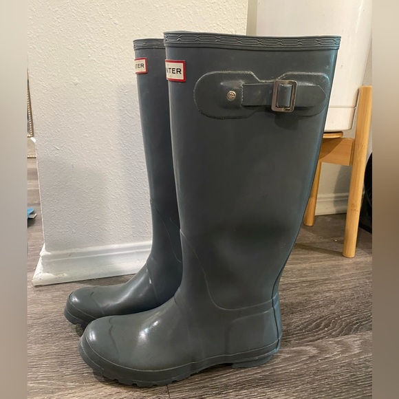 Hunter Rain boots Size 7F original gloss tall - Picture 4 of 6